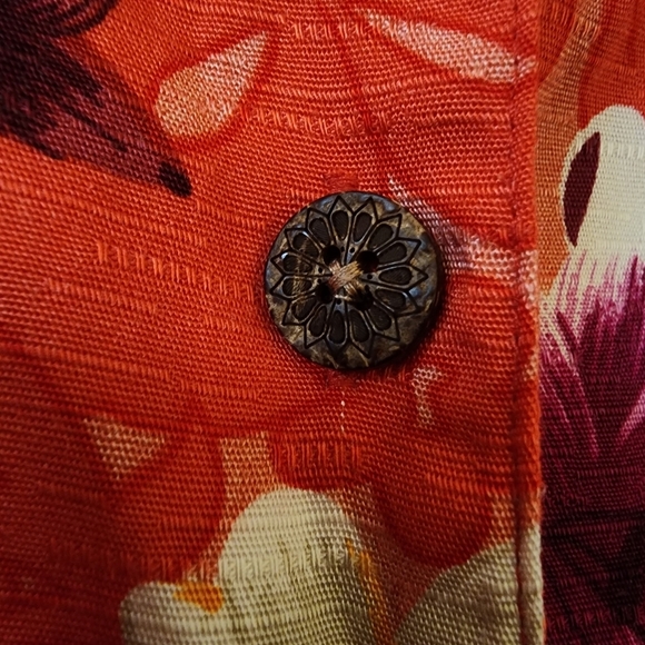 Caribbean Joe Hawaiian Women's Shirt Size Small Floral Rayon - Picture 4 of 6